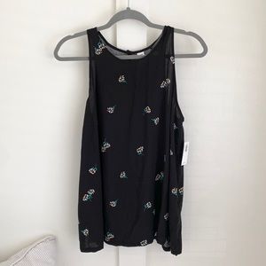 NWT Old Navy Black/Daisy Tank size Large